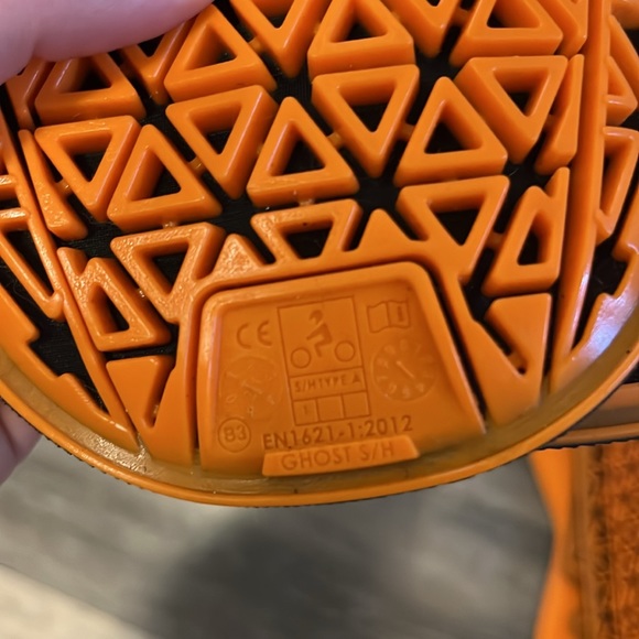 Bike Shed women’s motorcycle jacket with removable armour - Picture 8 of 8